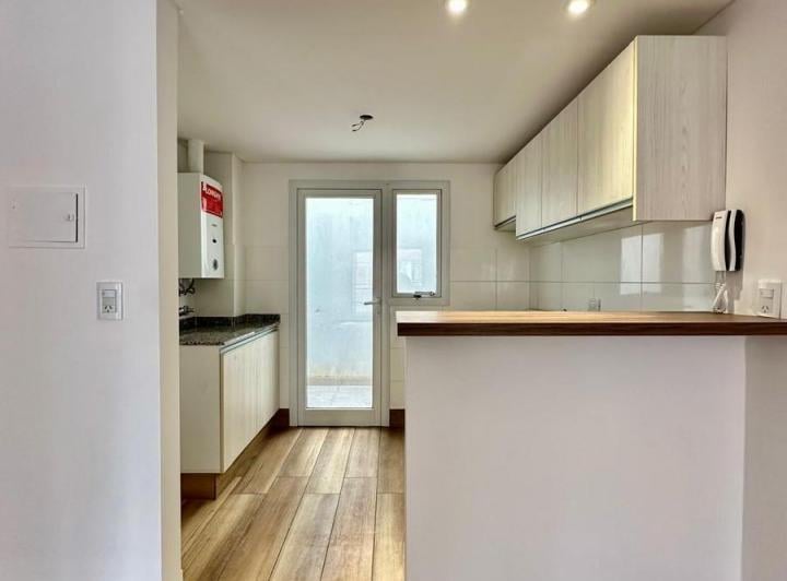 Departamento · 42m² · 2 Ambientes · 1 Cochera