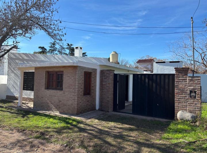 Casa · 94m² · 5 Ambientes · 2 Cocheras