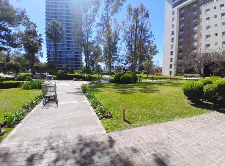 Departamento · 68m² · 2 Ambientes · 1 Cochera