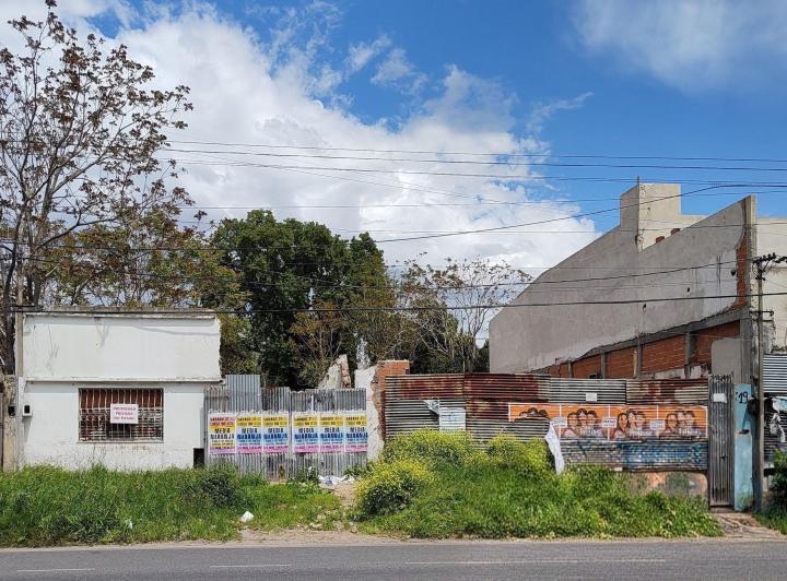 Terreno · 400m²