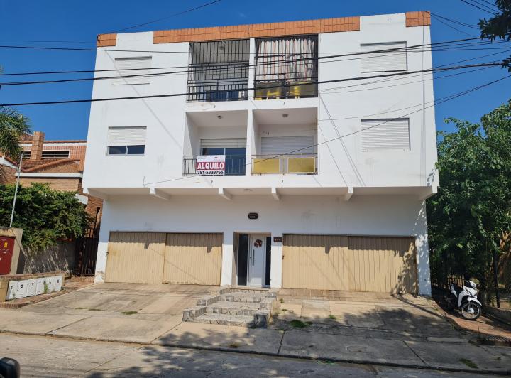 Departamento · 54m² · 4 Ambientes · 1 Cochera