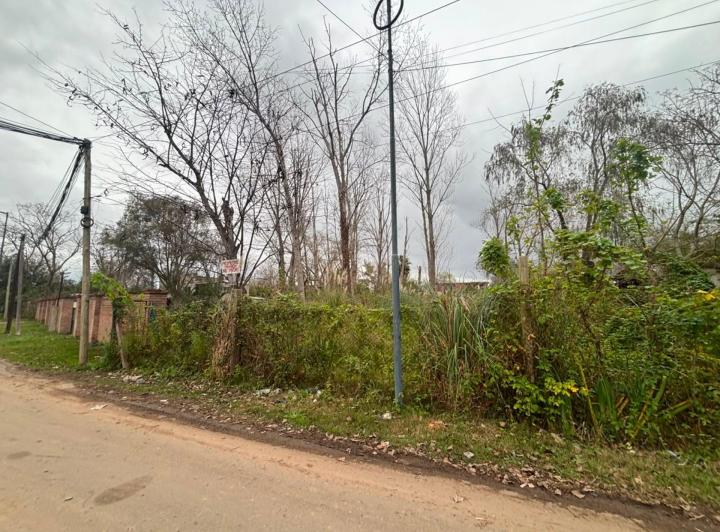 Terreno · 1409m²