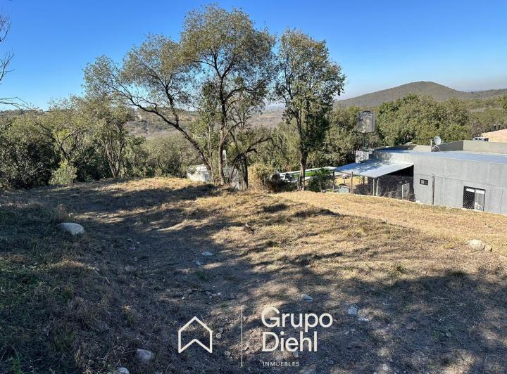 Terreno · 708m²