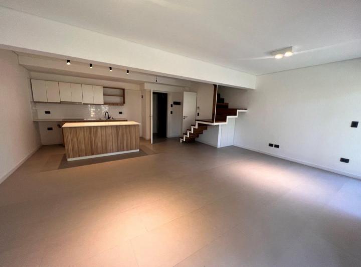 Departamento · 83m² · 3 Ambientes · 1 Cochera