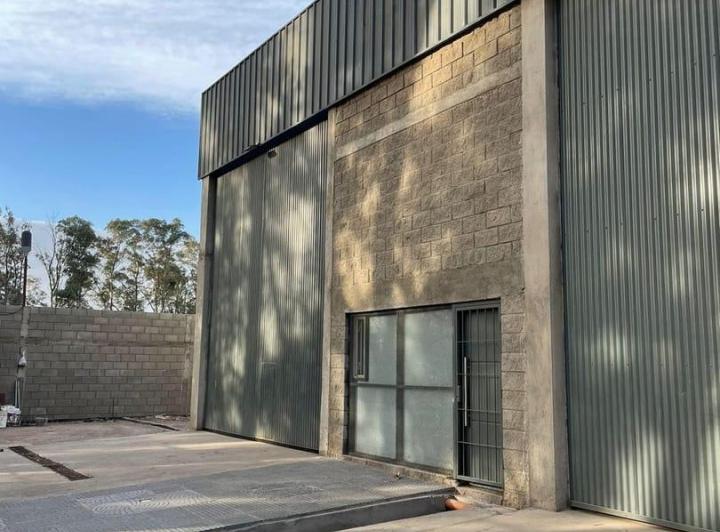 Bodega-Galpón · 400m² · 1 Ambiente