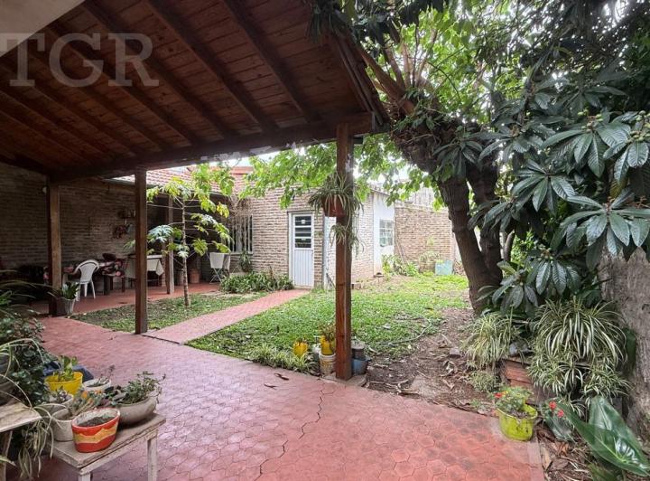 Casa · 177m² · 4 Ambientes · 1 Cochera