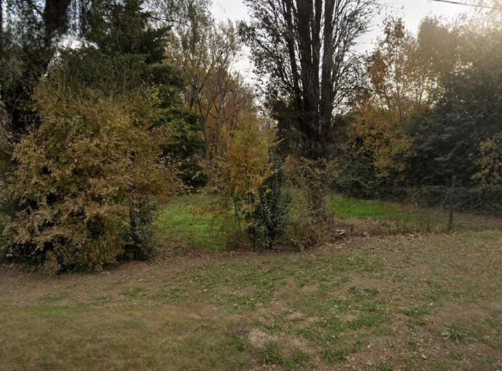 Terreno · 996m²