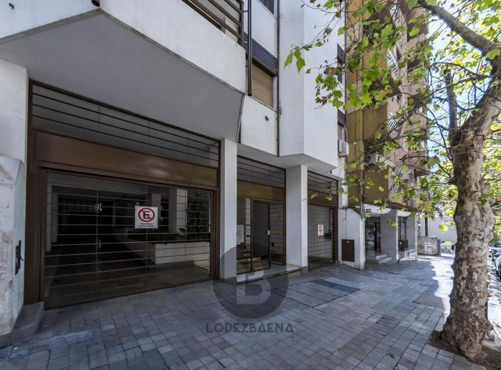 Departamento · 110m² · 6 Ambientes · 1 Cochera