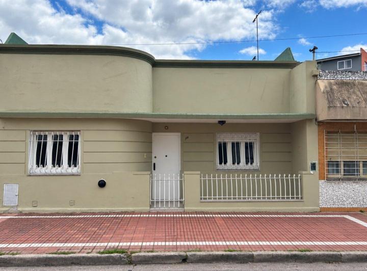 Casa · 74m² · 4 Ambientes