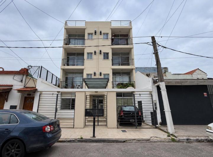 Departamento · 38m² · 2 Ambientes · 1 Cochera