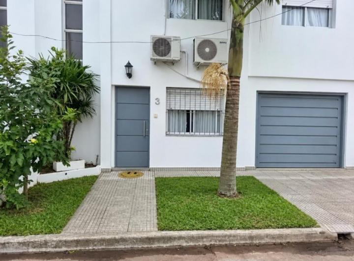 PH · 80m² · 4 Ambientes · 1 Cochera