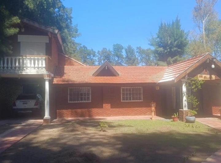 Casa · 165m² · 5 Ambientes · 1 Cochera