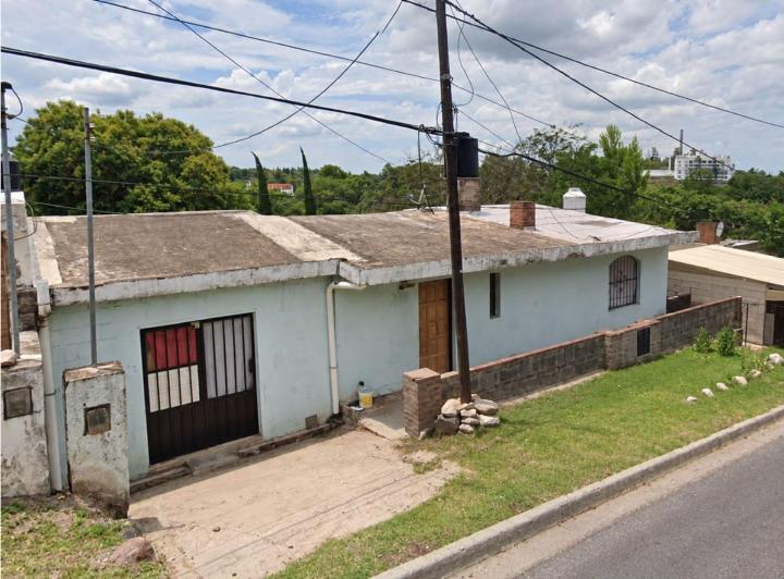 Casa · 188m² · 5 Ambientes · 1 Cochera