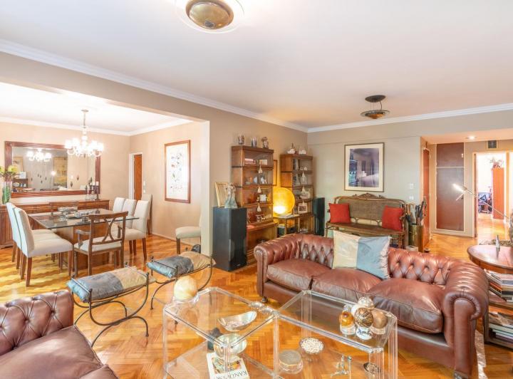 Departamento · 148m² · 4 Ambientes · 1 Cochera
