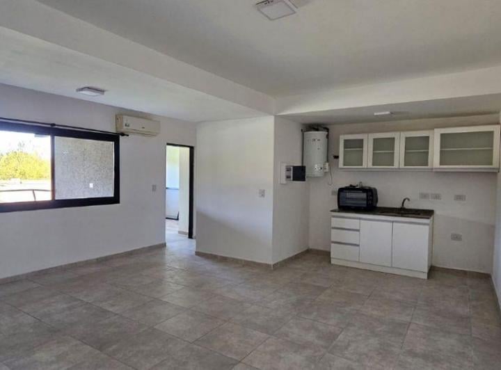 Departamento · 82m² · 4 Ambientes · 1 Cochera