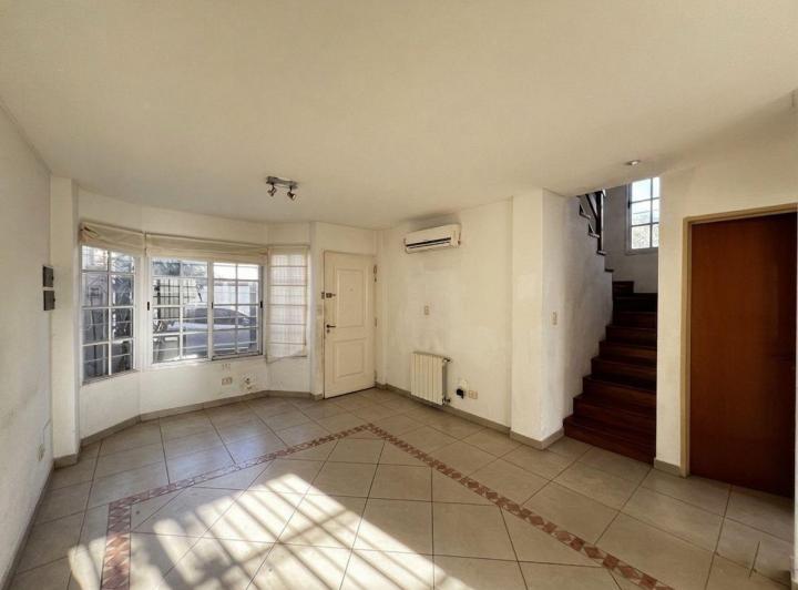 Casa · 86m² · 4 Ambientes · 1 Cochera