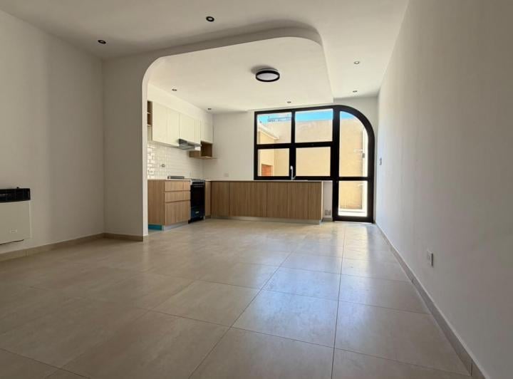 Casa · 1m² · 3 Ambientes · 1 Cochera