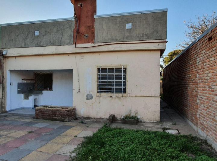 Casa · 3 Ambientes · 1 Cochera