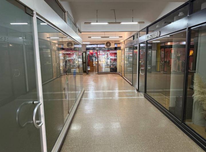 Local comercial · 18m²