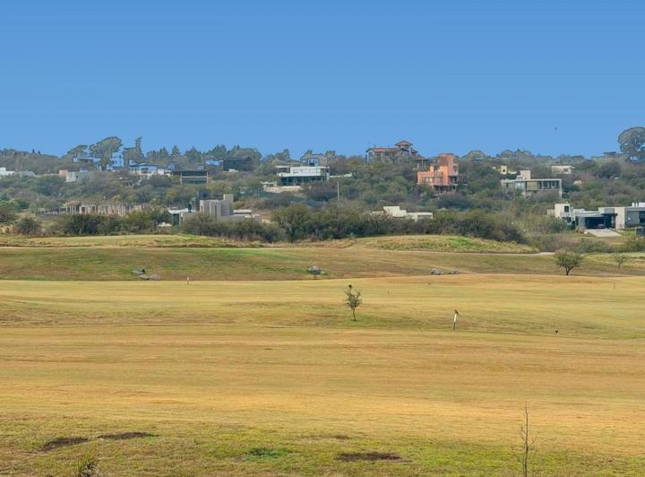 Terreno · 1844m²