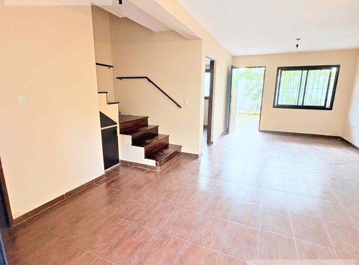 Casa · 78m² · 6 Ambientes