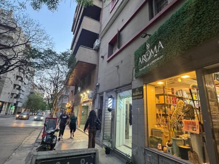 Local comercial · 65m²