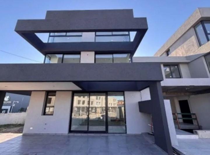 Departamento · 110m² · 5 Ambientes