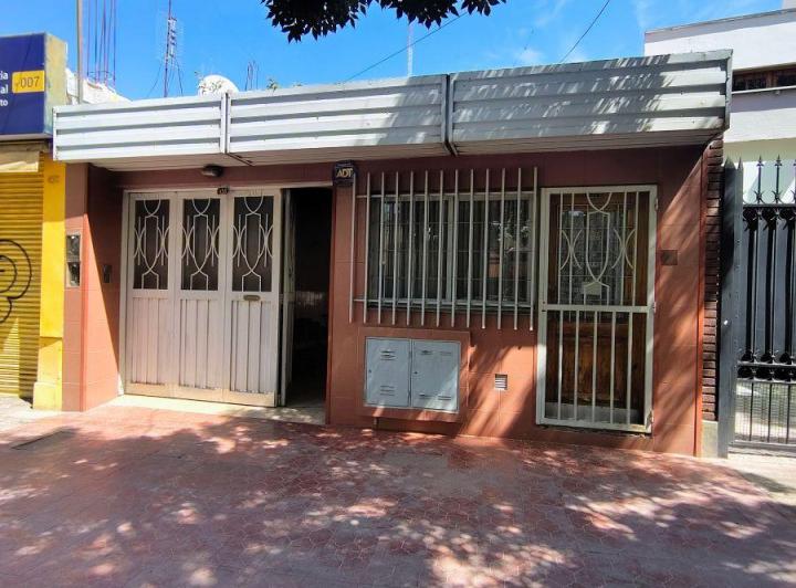 Casa · 166m² · 1 Ambiente · 2 Cocheras