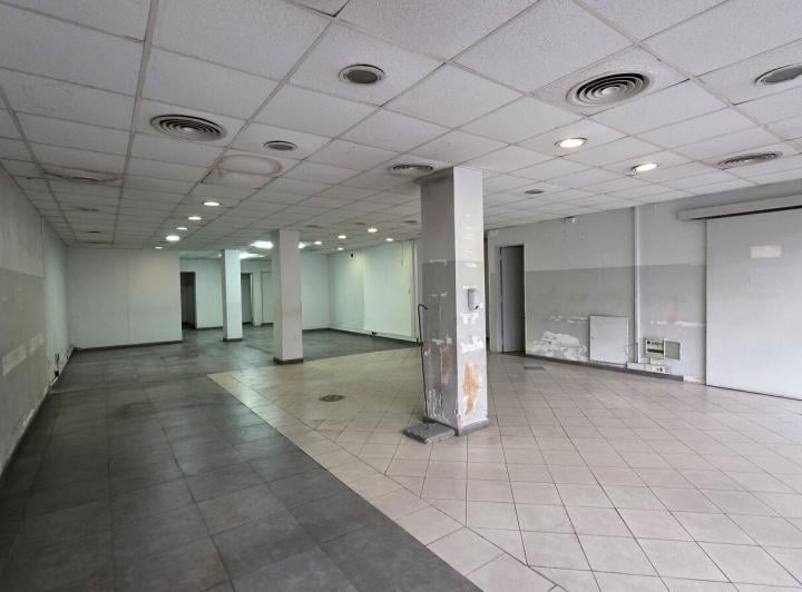 Casa · 550m² · 14 Ambientes
