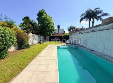 Casa · 220m² · 5 Ambientes · 2 Cocheras · Casa 5 Amb con Cocheras, Parque, Piscina, y Depto 2 Amb