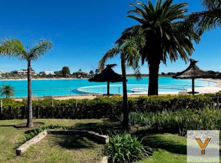 Terreno · 990m²
