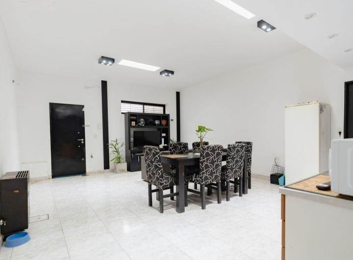 Casa · 109m² · 3 Ambientes · 1 Cochera