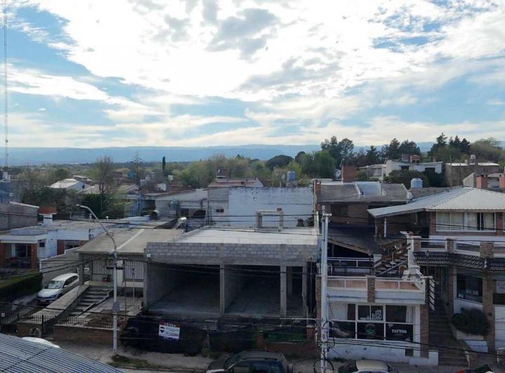 Local comercial · 157m²
