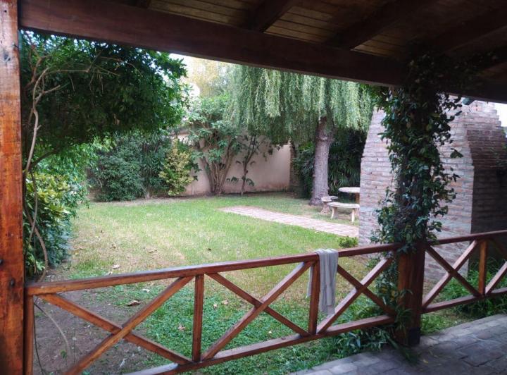 Casa · 140m² · 3 Ambientes · 1 Cochera