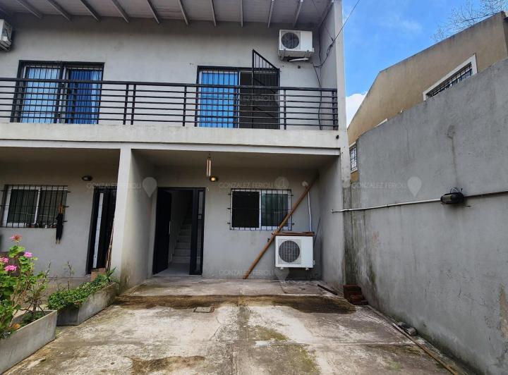 Casa · 80m² · 3 Ambientes · 1 Cochera