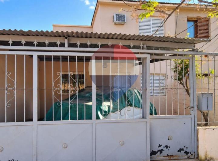 Casa · 120m² · 4 Ambientes · 1 Cochera