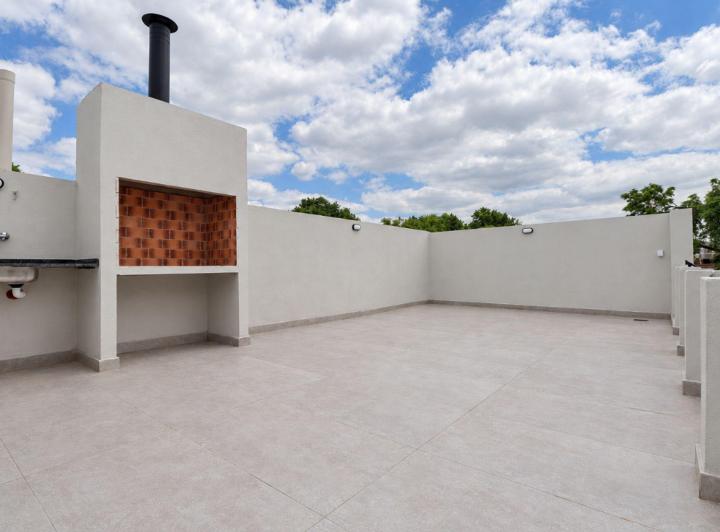 PH · 142m² · 4 Ambientes · 1 Cochera