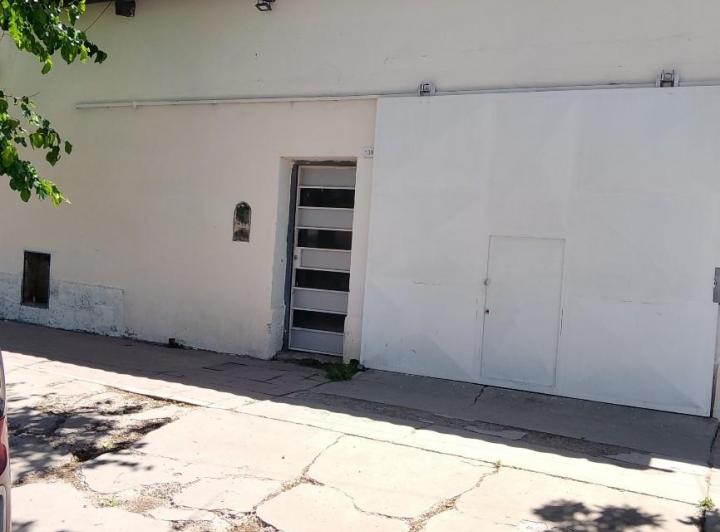 Bodega-Galpón · 100m²