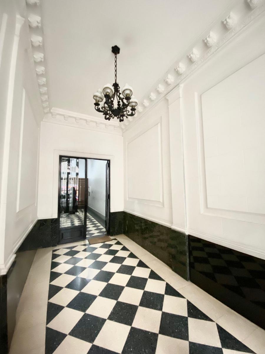Sarmiento 1800 4 piso
