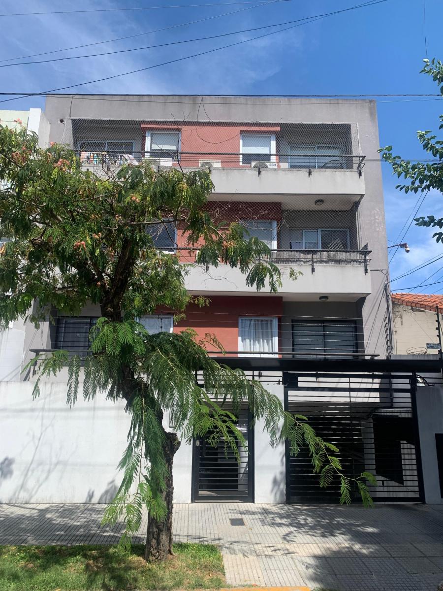 Avellaneda 476