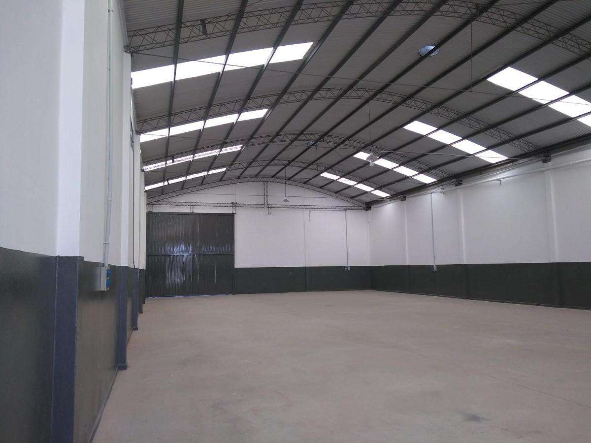 Se Alquila Galpón Impecable en Zona Norte de La Ciudad de Córdoba