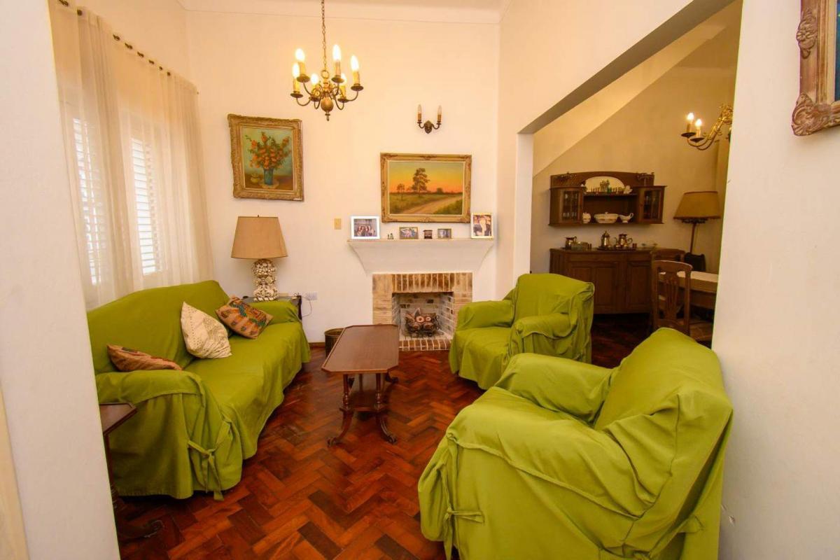 PH con Jardín y Cochera a Una Cuadra de Bv. Galvez, Santa Fe Zonaprop