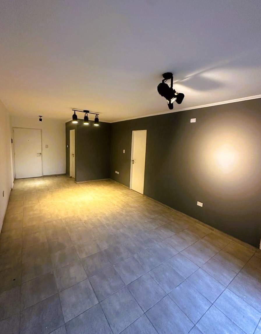 General Paz Departamento en Venta de Dos Dorm. con Balcón, Córdoba