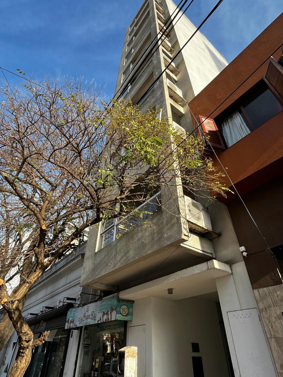 Calle 56 889