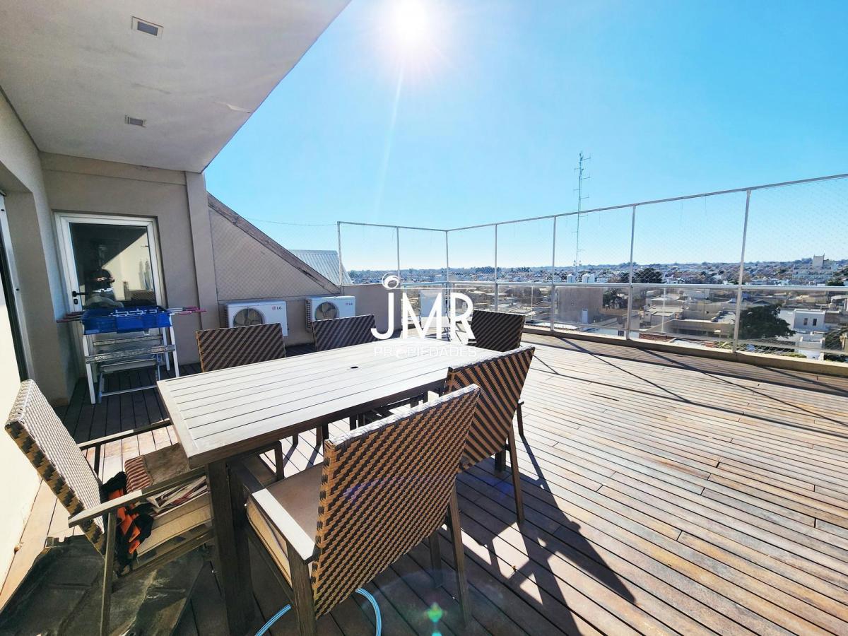 Magnifico Departamento Moderno con balcón terraza en Chivilcoy. P. B.:...