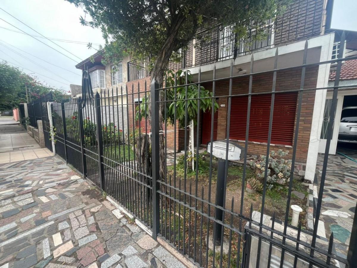 Casa en Alquiler 3 Ambientes en San Francisco Solano, Gba Sur - Zonaprop