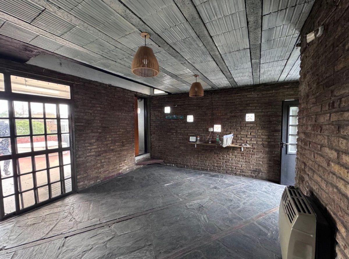 PH Av Roca, Dos Ambientes con Terraza. Avellaneda, Gba Sur - Zonaprop