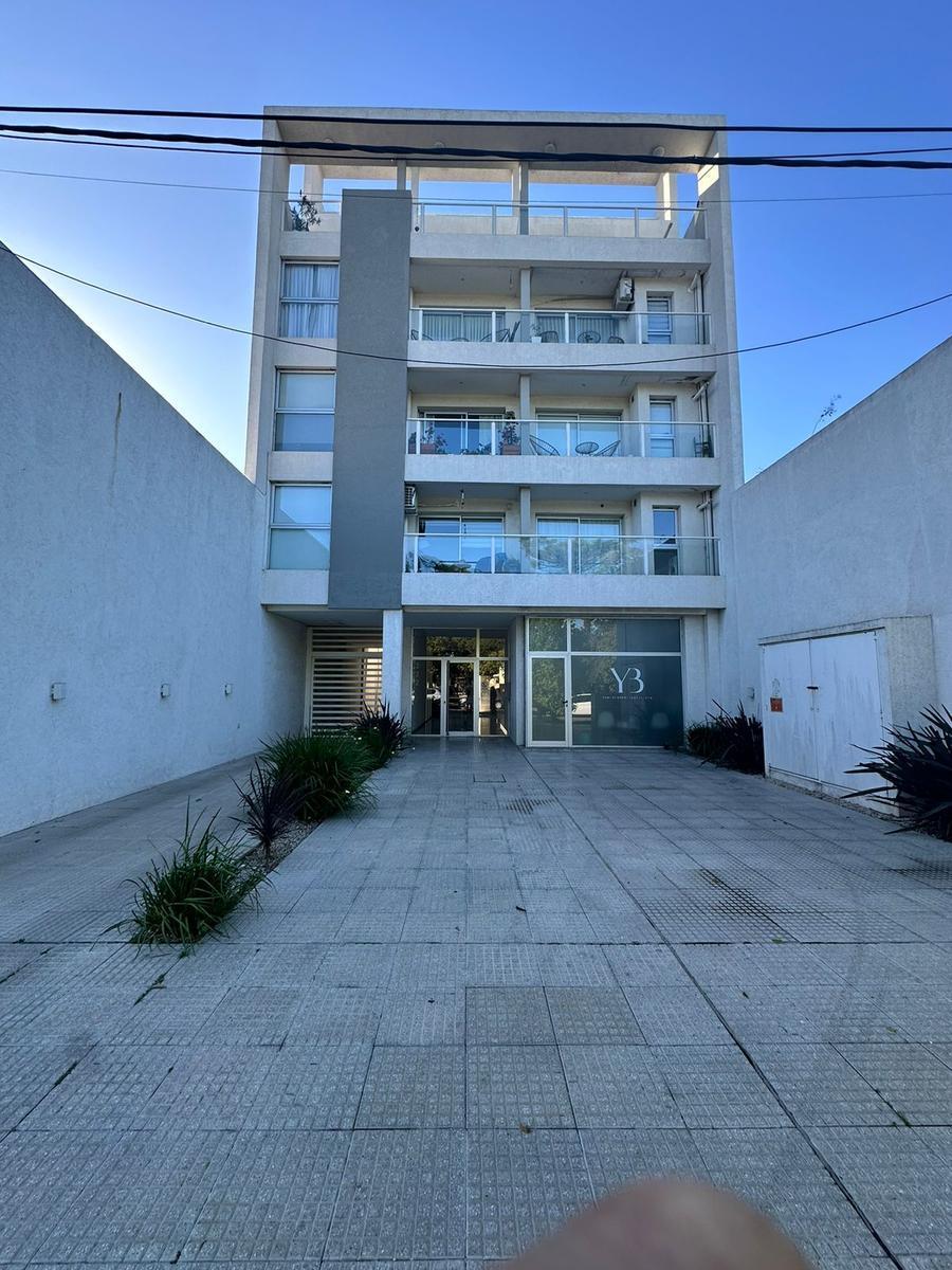 _ Departamento de un dormitorio en venta ubicado sobre calle Yapeyú en...
