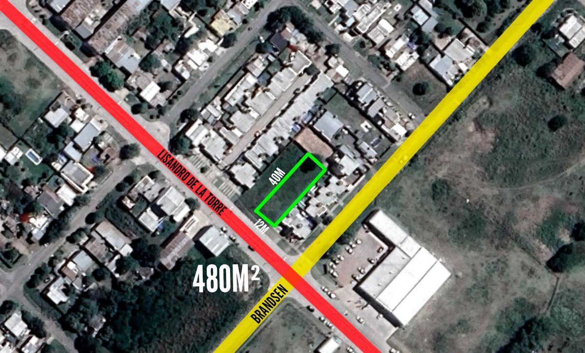 _ Terreno de 480mts2 en venta ubicado en Avenida Lisandro de la Torre...