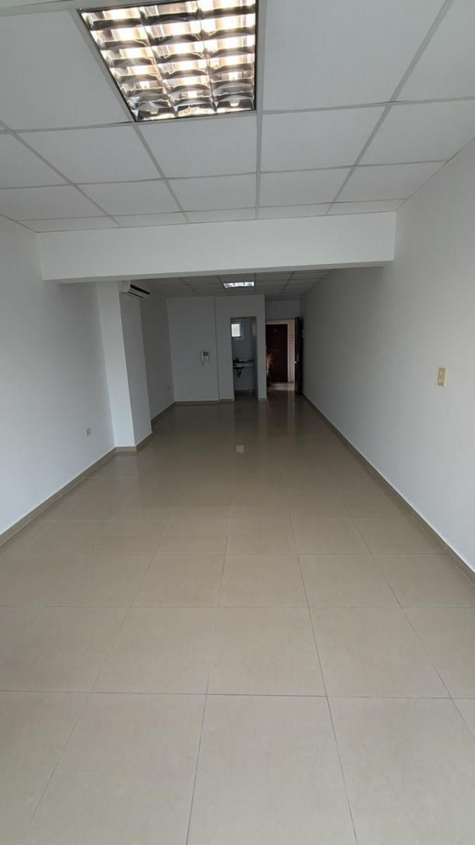 Pellegrini 220 – Edificio Pellegrini Office. Oficina comercial de 40 m...